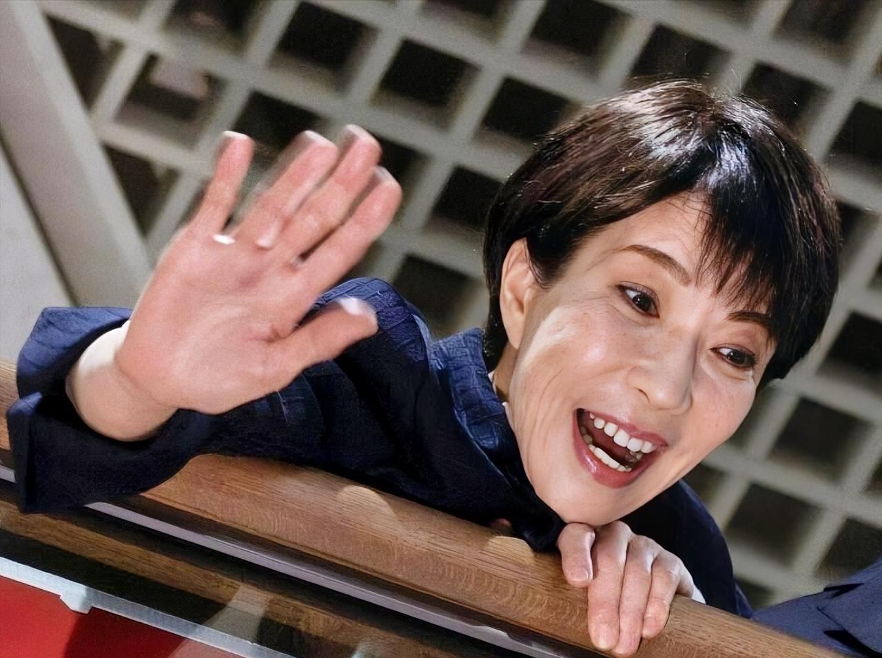 日本着急，求中国日本这次是真急了，急着摆脱对中国稀土的依赖，急着给自己的高端