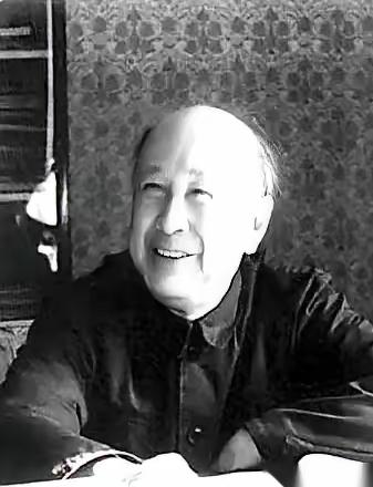 刷到个老故事，看完真让人感慨了半天。原来几十年前，摆在桌面上的改革方案其实有两套