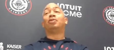 快船主帅泰伦-卢在训练结束后接受了采访，谈到了快船的比赛节奏。卢表示：“我认为
