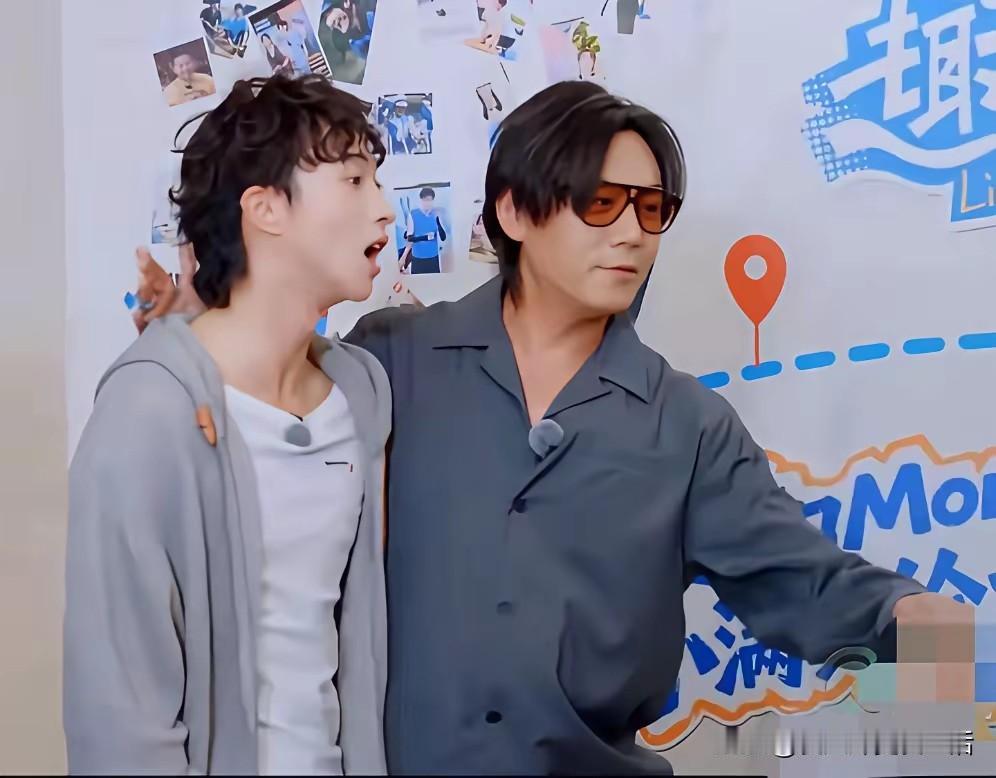 秦昊现在的造型，感觉非常80年代，像没有从《漫长的季节》走出来一样[笑着哭][笑哭