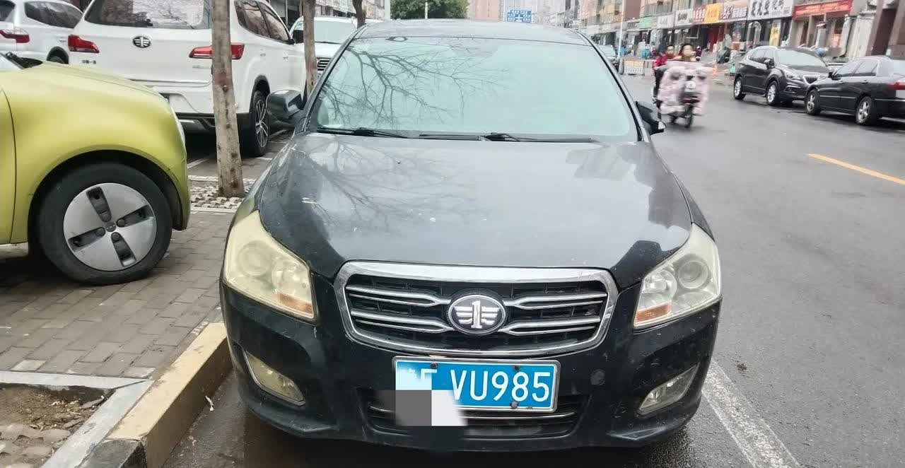 同事孩子今年参加高考，昨天花两万多买了个14年的目前市场价只值一万左右的一汽奔腾