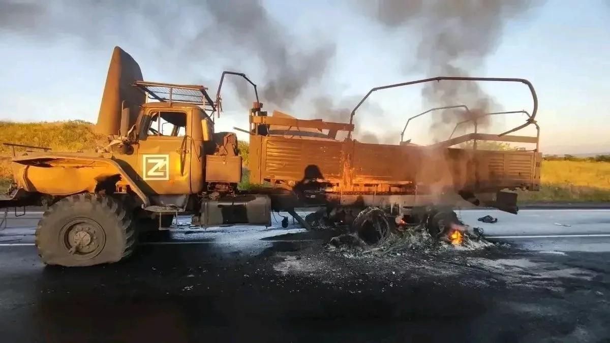 俄媒报道，当地时间3日，俄罗斯外交部无任所大使米罗什尼克宣称，按照俄联邦对外情报