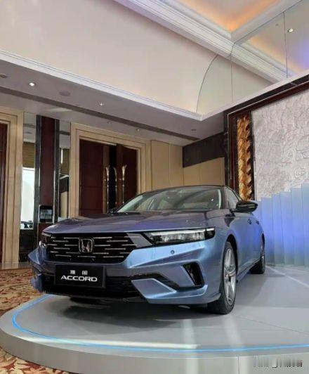 凯美瑞卖了19303辆，帕萨特18779辆，迈腾17698辆。网上天天喊着合资