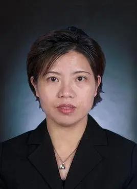 何妙玲可以说是恒大最幸运的高管之一，平安落地。1997年8月加入恒大集团，是许家