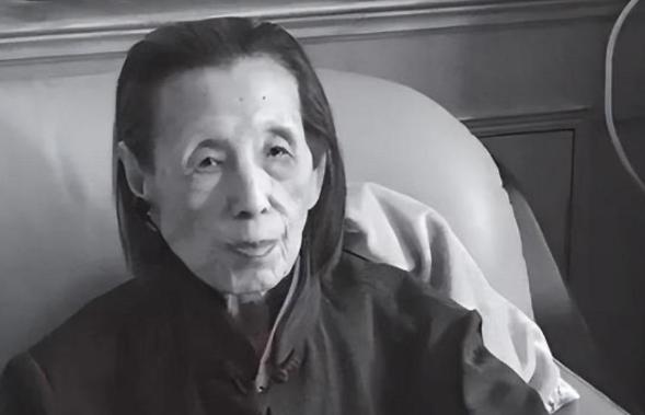 1949年，傅作义的妻子在重庆机场被截，下落成谜，地下党找了几个月没有结果，一个