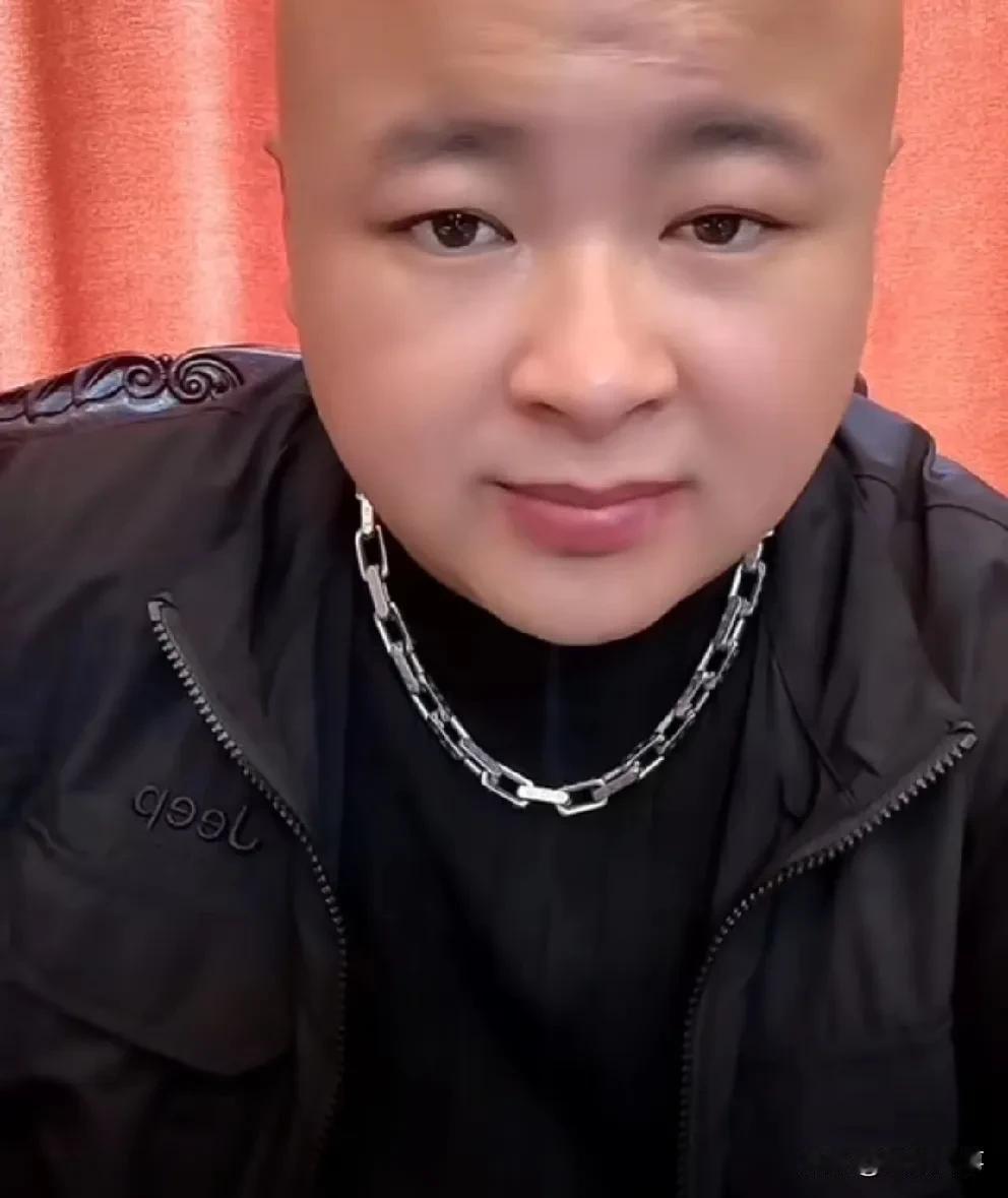 老狗力挺辛巴啥事也不能有，别瞎造谣！有粉丝说辛巴因棉