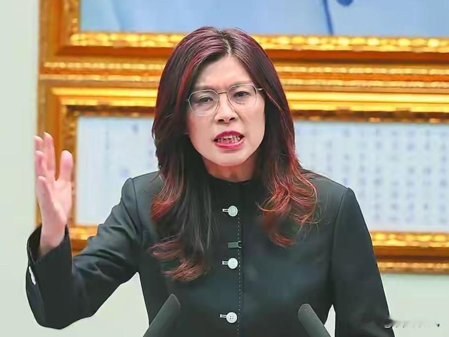 郑丽文放话，国民党一旦拿回执政权，第一时间重启两岸全部往来。这话听着提气，可这事