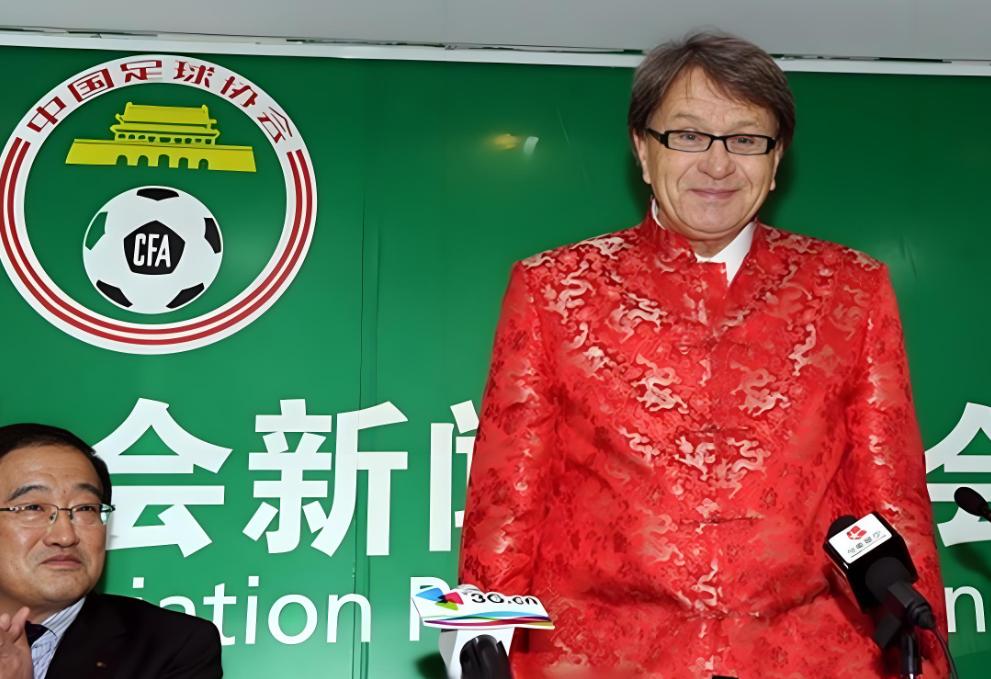 瑞士的出局，让人想到了国足！那一年的U23国足，在主场输球后，客场一度占据优势