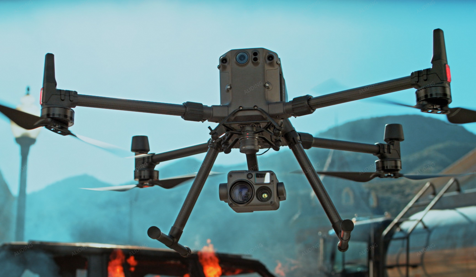 全球围剿8年，越打越强的中国科技孤勇者谁能想到，被美国制裁整整9年，大疆反而