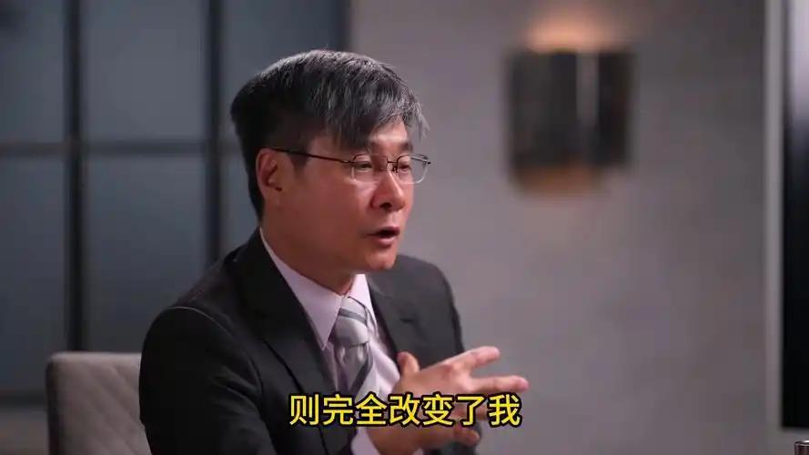 骂了中国整整二十年，如今却哭着喊着要回来道歉——中国凭什么接受？加拿大华