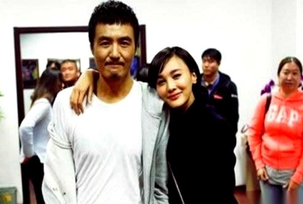 老婆下楼买包烟，三天没回来。搁你你怎么办？夺命连环call？报警？满世界发寻人