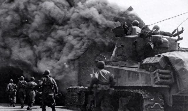 当西方学者再度审视两次世界大战的历史叙事时，一个认知裂痕悄然浮现：中国人对战争的