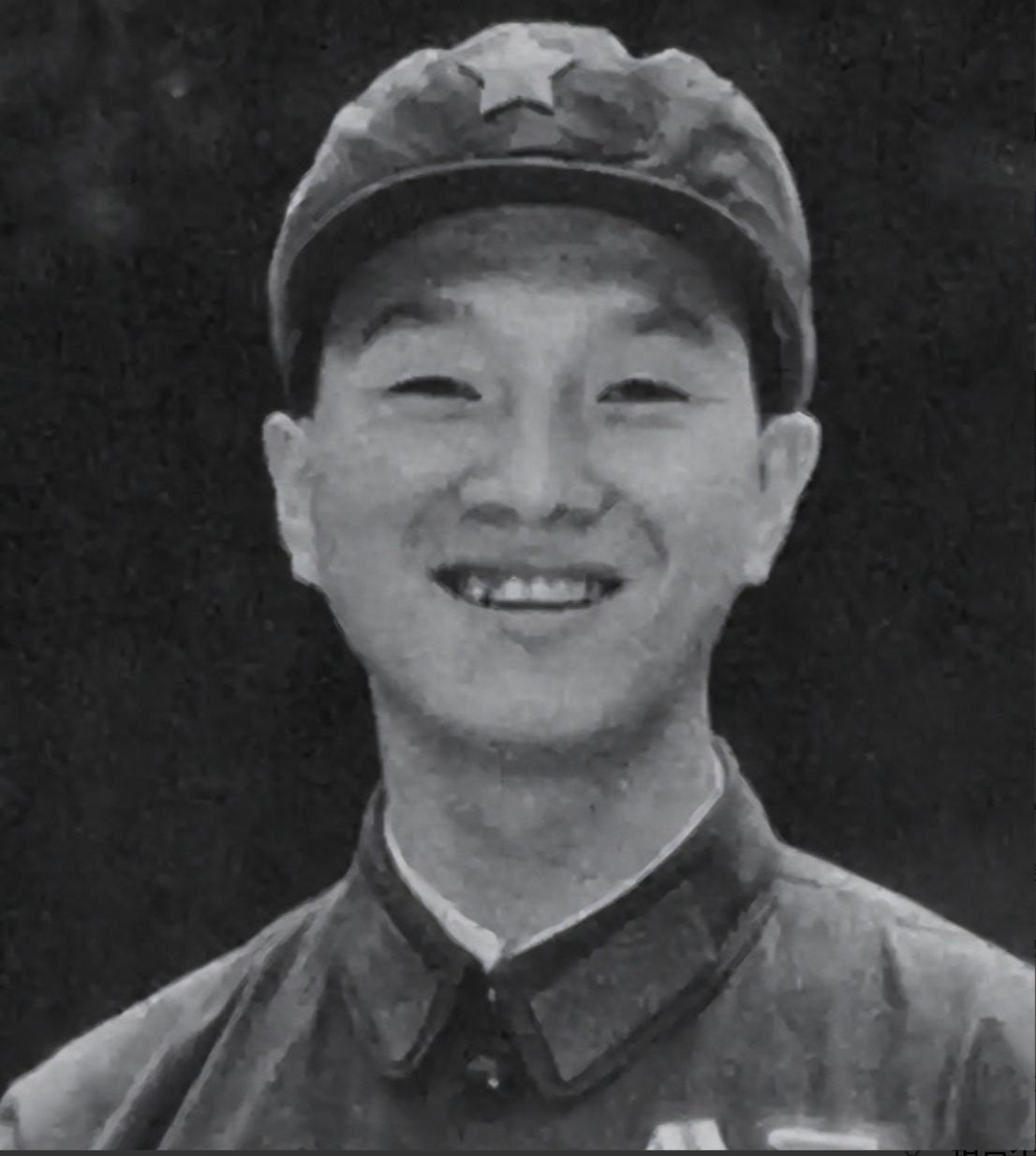 1979年，中越边境战场，18岁的新兵唐立忠，刚入伍52天，完成五次舍命爆破，荣