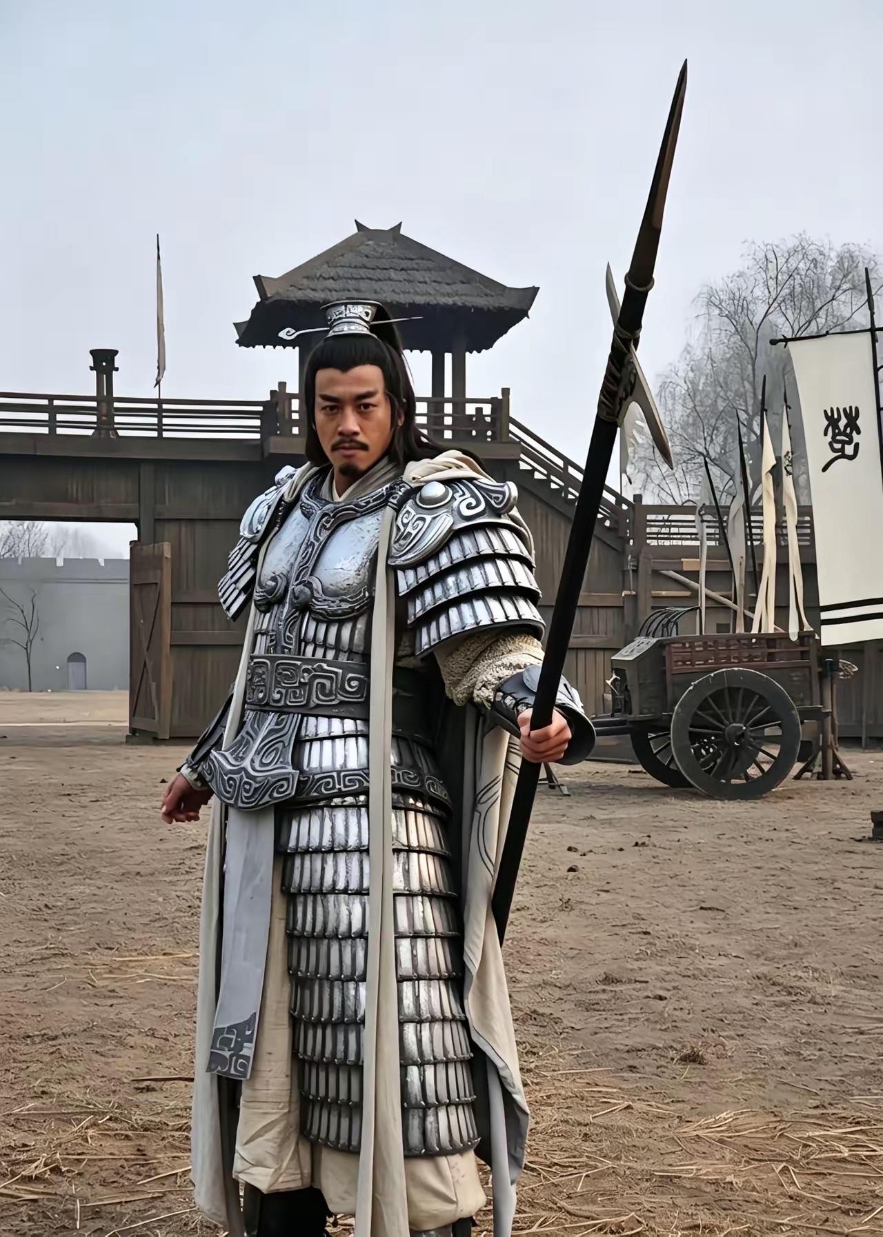 谁懂啊！宿迁网友现在的心情估计比过山车还刺激。为了给“苏超”宿迁队扎场子，京东和