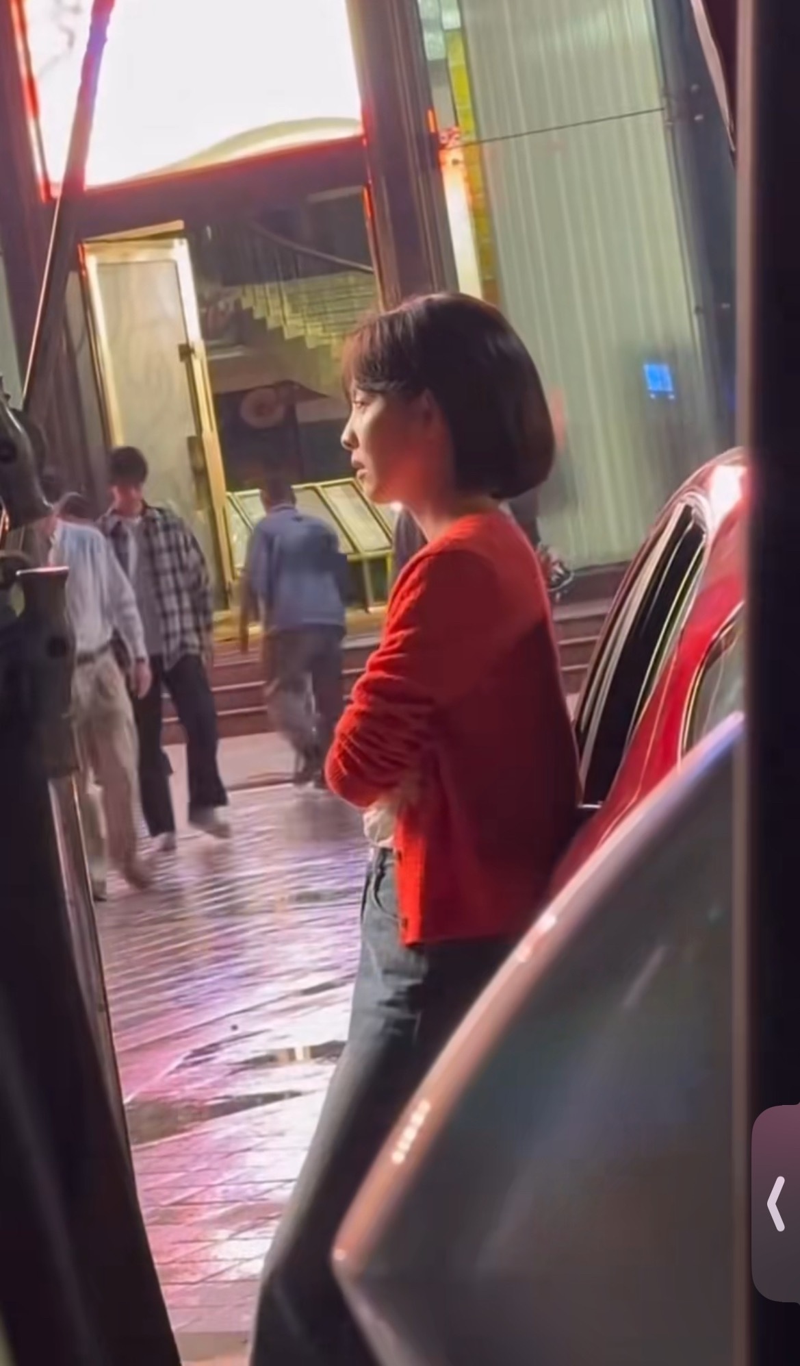 张若兰几天没见怎么变磨菇力了