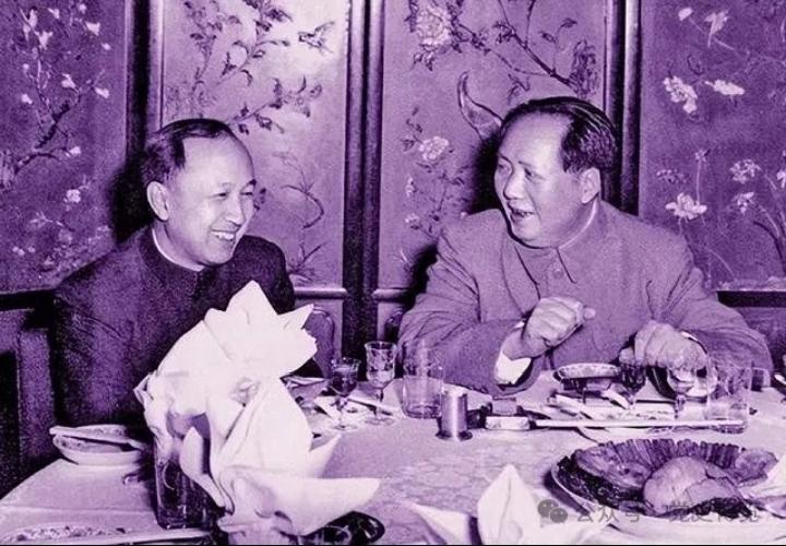 65岁钱学森守灵哭到脱力，当年毛主席一句“你比五个师厉害”，暖了他一辈子！1