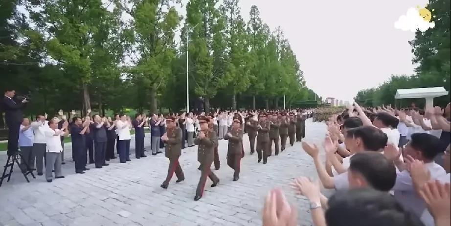 俄乌战争还没有结束，为何朝鲜人民军便提前回国了？2024年12月朝鲜人民军履行