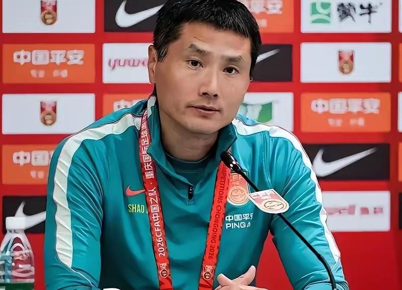 “终于停止烧钱了！用千万年薪养一群连空门都踢不进的大爷，这本身就是一个天大的笑话