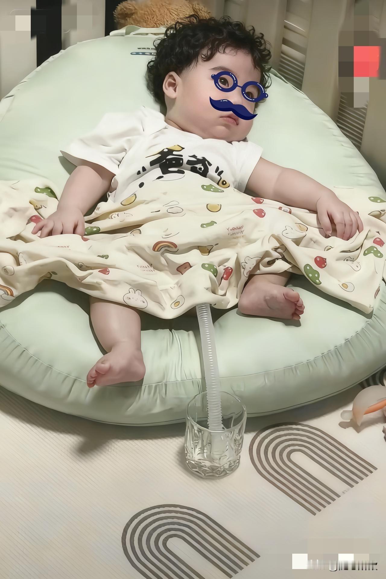 笑不活了！我家娃爹的带娃奇葩创意，看完想打又想笑～那天尿不湿断货，8个