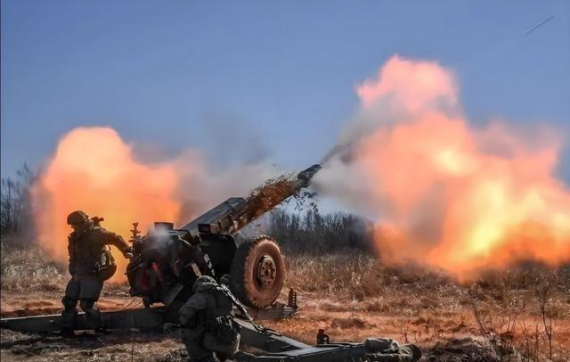 很多人不知道俄罗斯对外战争的铁律是什么？俄族人，尤其是莫斯科和圣彼得堡