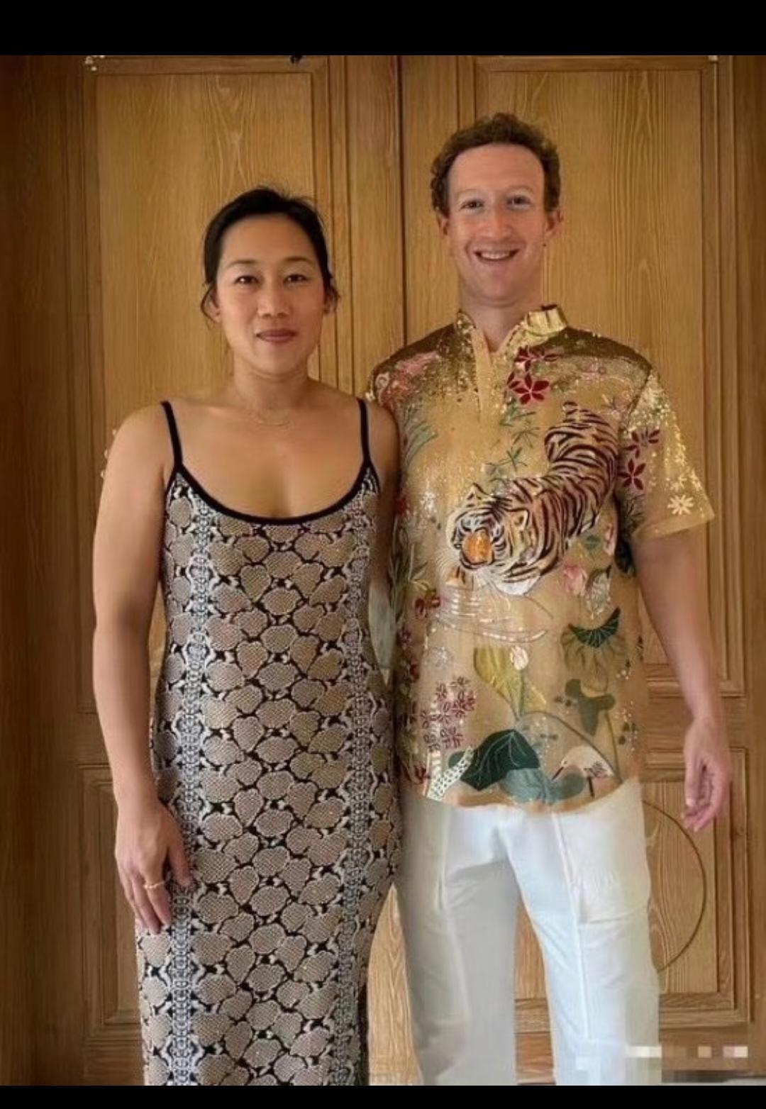 这个女的长成这个样子能把扎克伯格拿下，肯定有两把刷子！这也就是在扎克伯格对感情