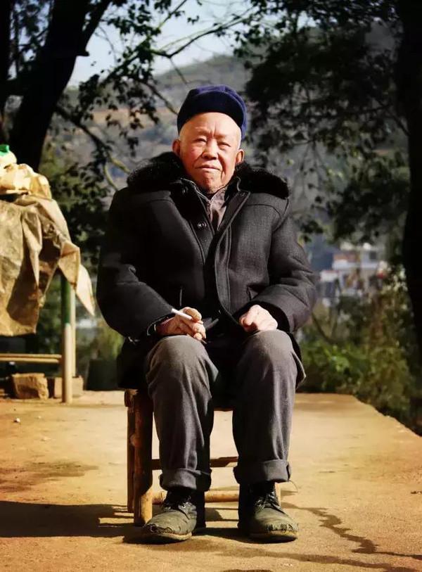 百岁老人隐藏60年|身份竟是中央特科|儿子偶然揭晓哇！谁能想到一位百岁