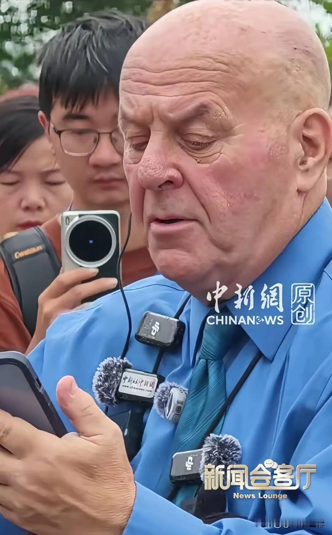 赛考斯这趟中国之行，收到的最珍贵礼物，不是牡丹刺绣，也不是鲜花和掌声，而是远在美