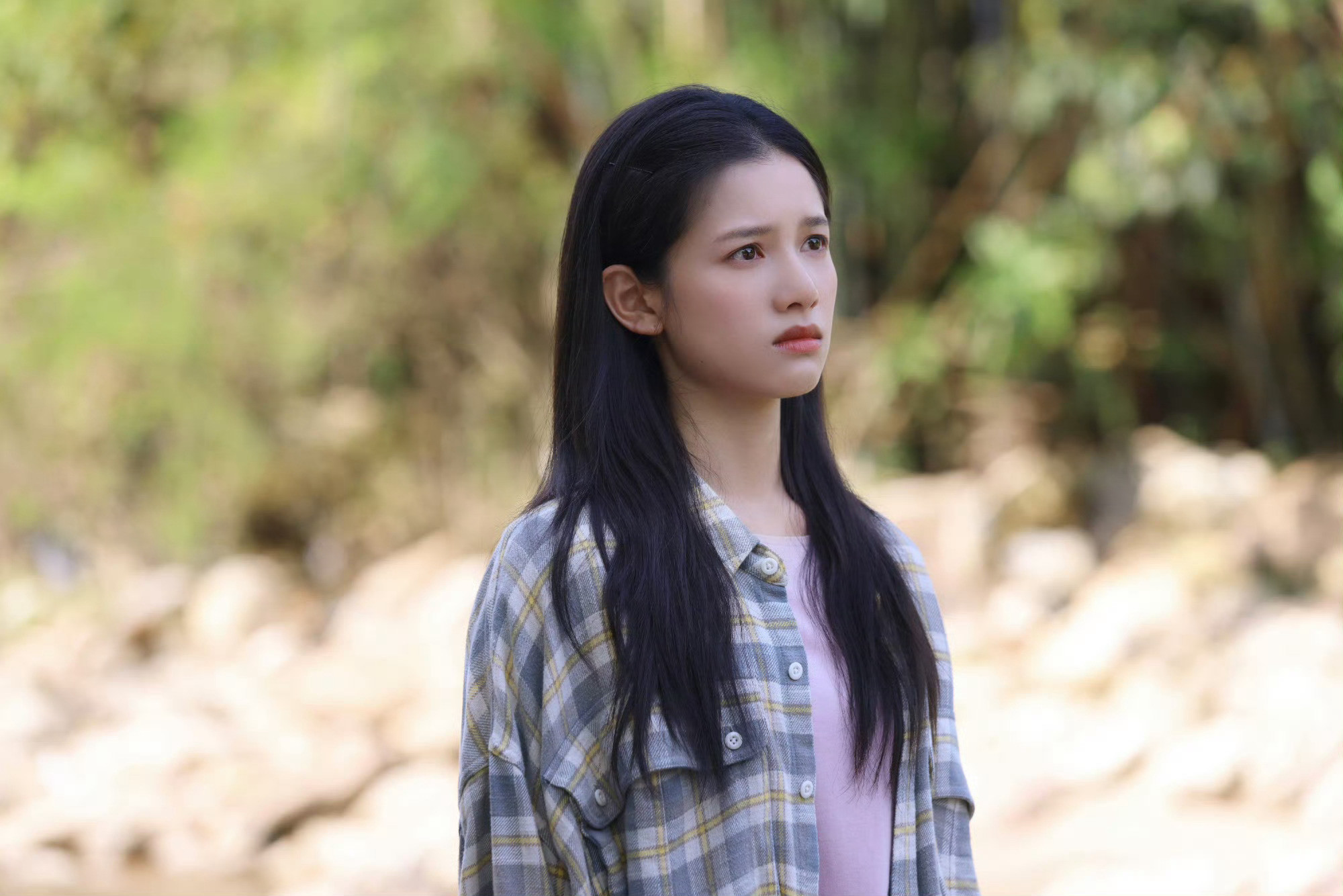 野狗骨头这段我真昏天地暗了苗靖小醋包闪亮登场。苗靖：生活不易，我要努力赚钱，努力