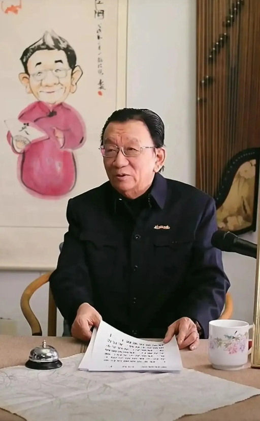 相声教育家马贵荣对侯耀华正面硬刚了，关于她是不是“相声边缘人”，以及是否祸害张伯