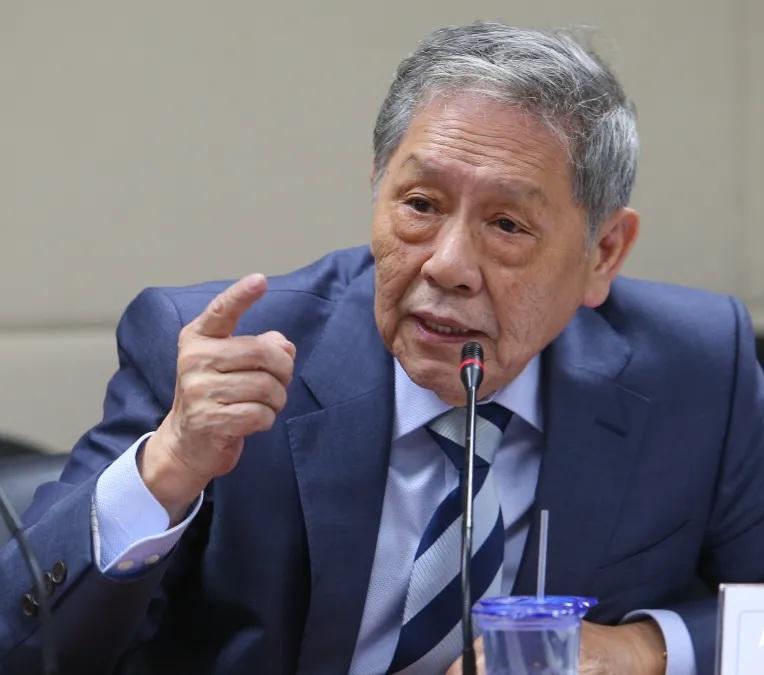 “2027年根本不可能出现金灿荣所预言的武统情况，除非台湾政治上发生了让大陆忍无