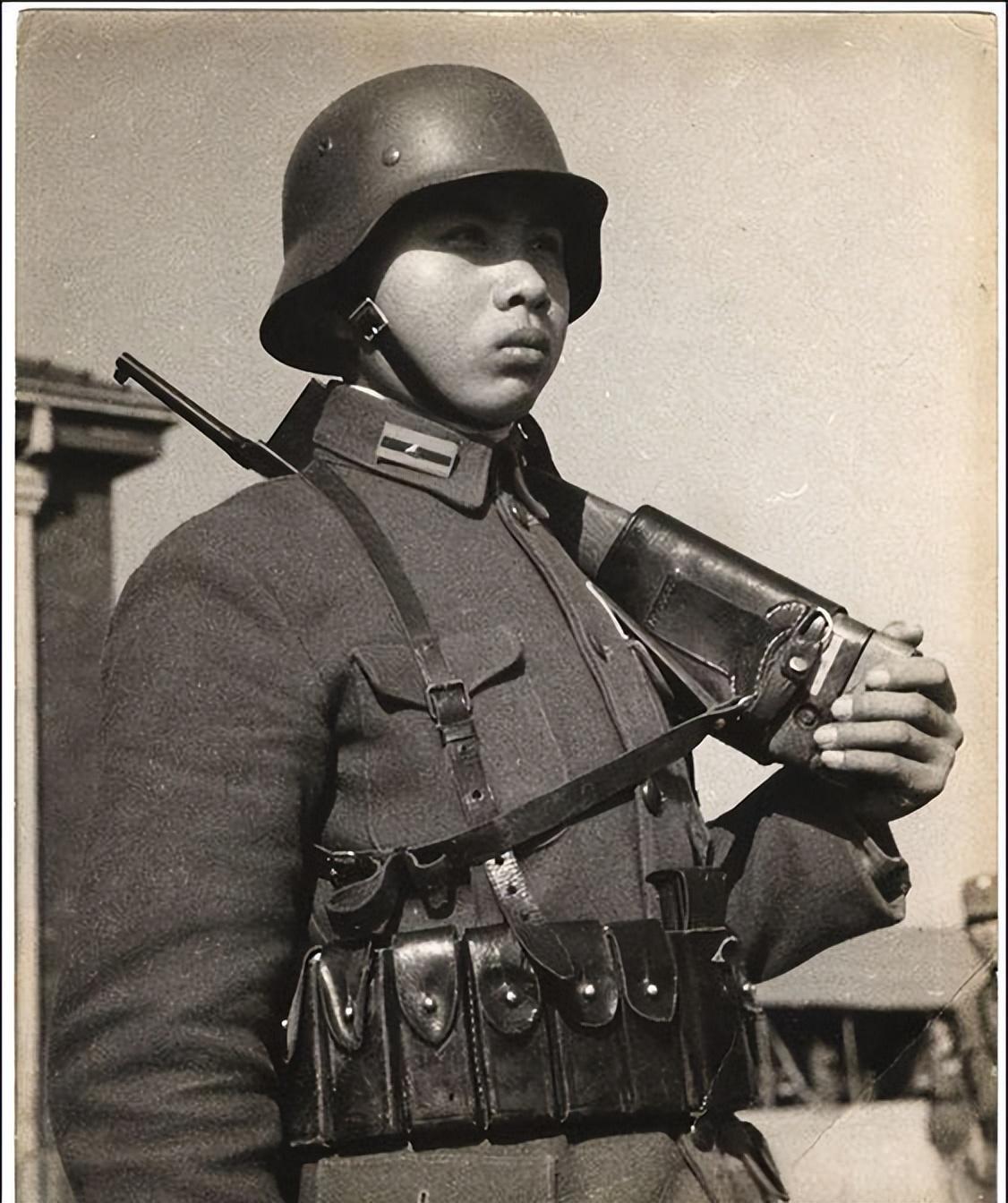 解放军打仗为何很少戴钢盔？你在部队戴过钢盔吗？不知道您有没