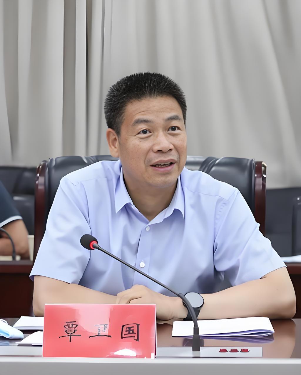 安徽省委常委覃卫国已任合肥市委书记了。根据安徽省委组织部8月23日晚消息，日前