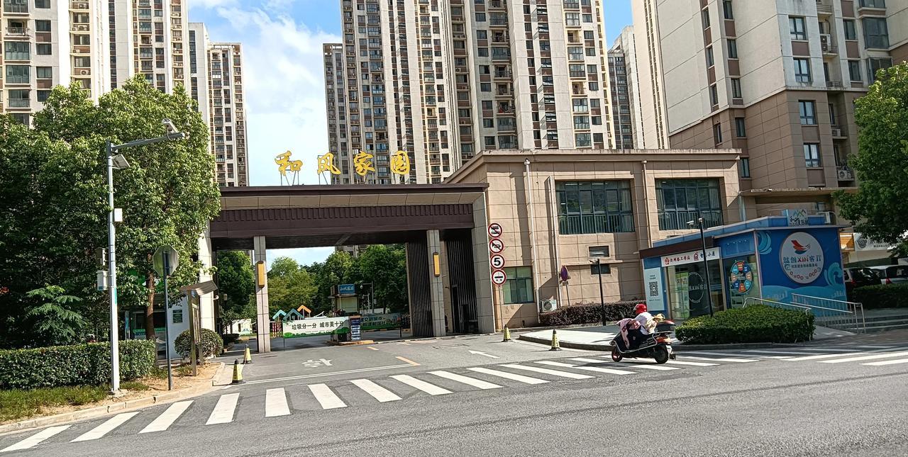 无锡市新吴区“打入”经开区的一块飞地，有点意思。为何新吴区会选