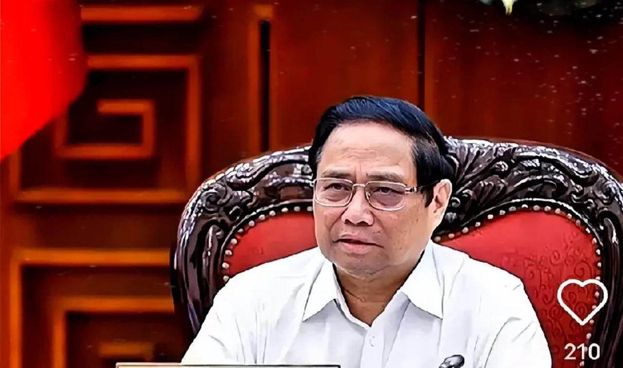 来回横跳了20多年的越南高铁，但凡找了别人，没个三五十年是建不好的！2001年