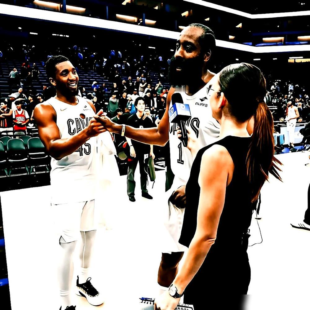 别吹了。骑士18胜6负的战绩，不过是踩着达里厄斯·加兰的尸体爬上去的。脚趾扭