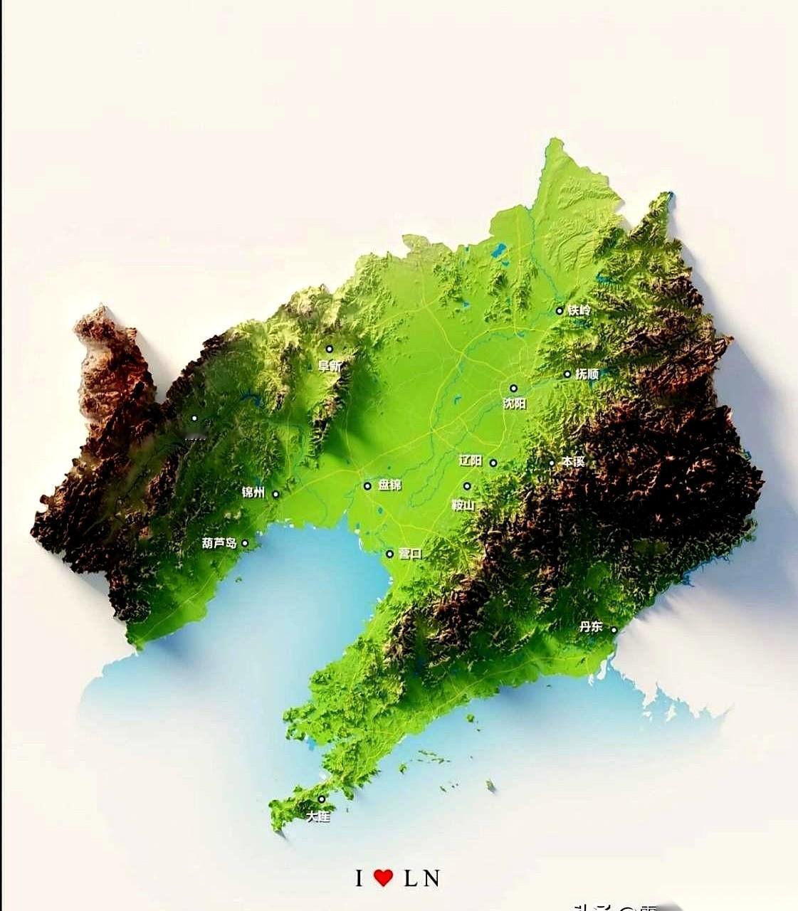 摊开辽宁的公路网地图，盘点各市到省会沈阳的距离，你会发现一个极度反差的现象：同在