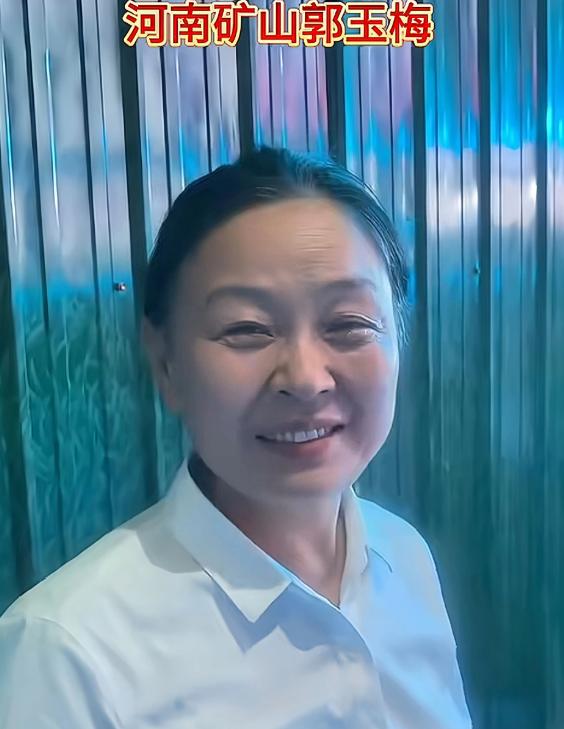 崔培军为什么信任郭玉梅？不是她会算账，也不是工龄长，而是这几年她从没让他操过心。