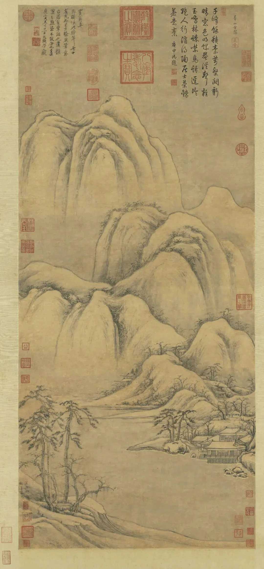 元曹知白《群峰雪霁图》，纸本立轴水墨129.7x56.4厘米，台北故宫