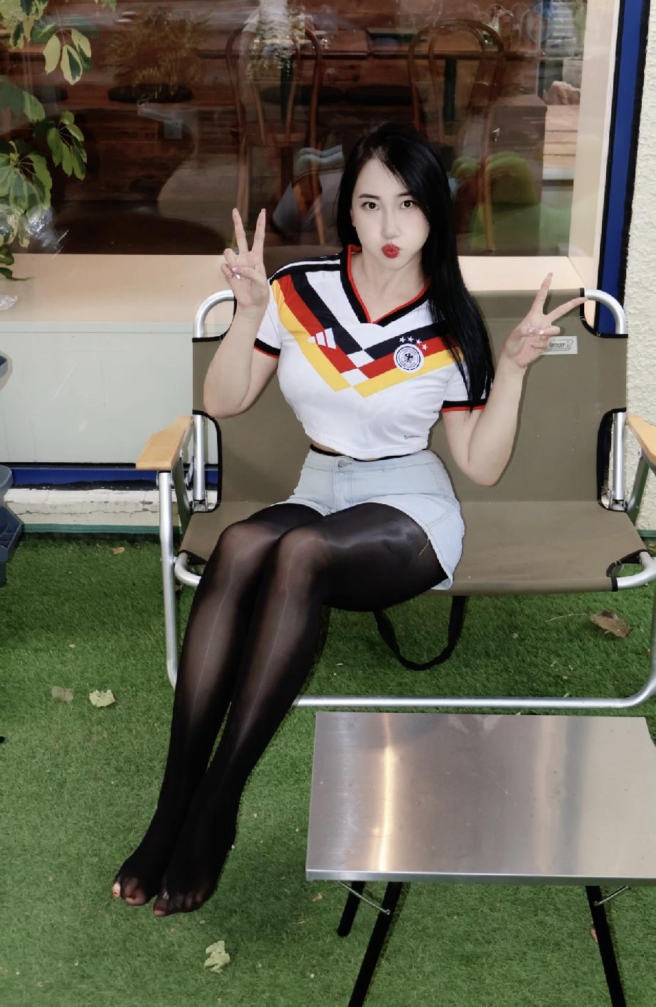 世界杯你看了么袜子该换了