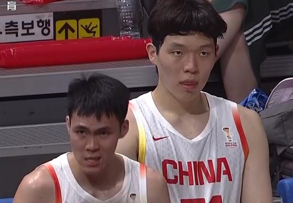庞峥麟太好用了！19分惨败日本之后，球迷发出最多的一个疑问：为何不用庞峥麟？既