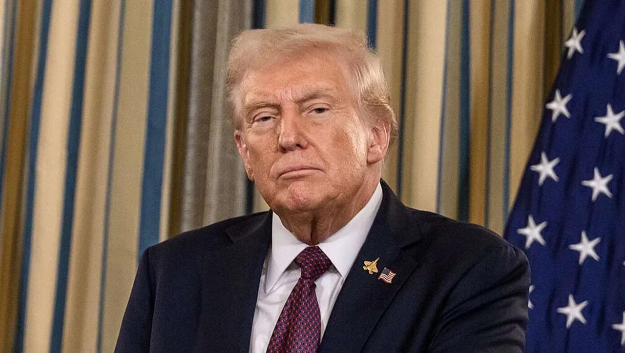 突发：特朗普领导下的联邦调查局(FBI)调查得出结论，没有可信的证据表明爱泼