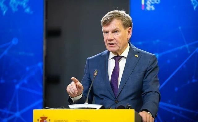 第一个跳出来的竟然是德国！针对美国政府新出炉的《国家安全战略》中提及，欧盟正进行