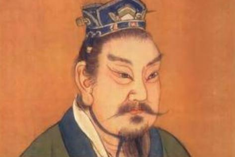 李牧打匈奴，有一套常人难以理解的打法。匈奴骑兵一来，李牧必坚壁清野，严令不得主动