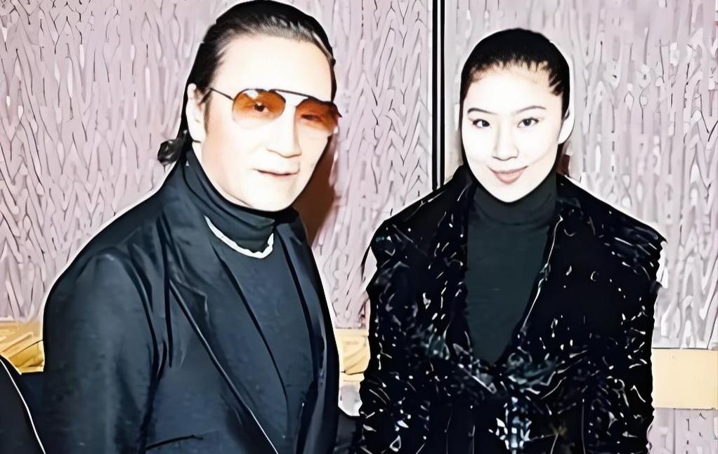 2000万分手费都传了8年，结果人家根本没要？那谢贤这12年到底图啥？202