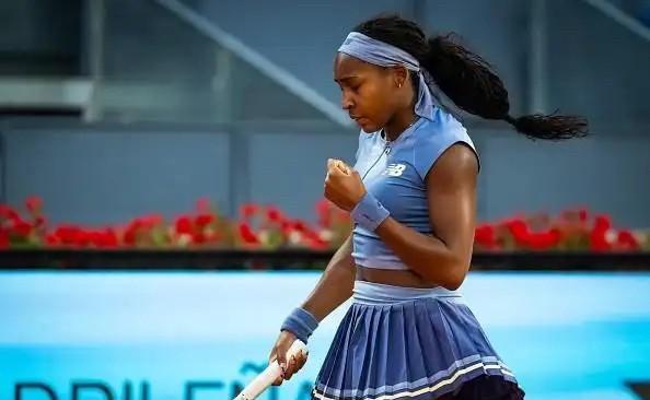 WTA1000马德里公开赛焦点大战高芙直落两盘战胜安德烈耶娃职业生涯首进马德里公