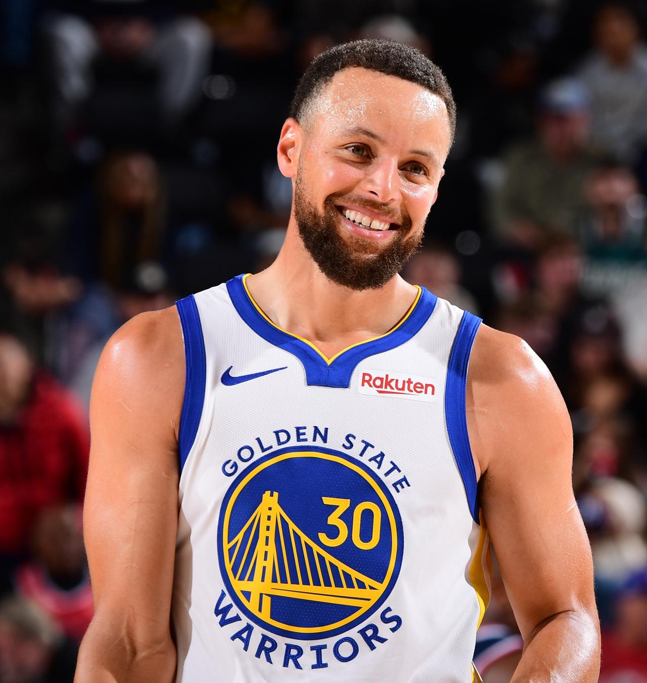 至少投进1个三分球的场次最多-勒布朗·詹姆斯至少投进2个三分球的场次最多