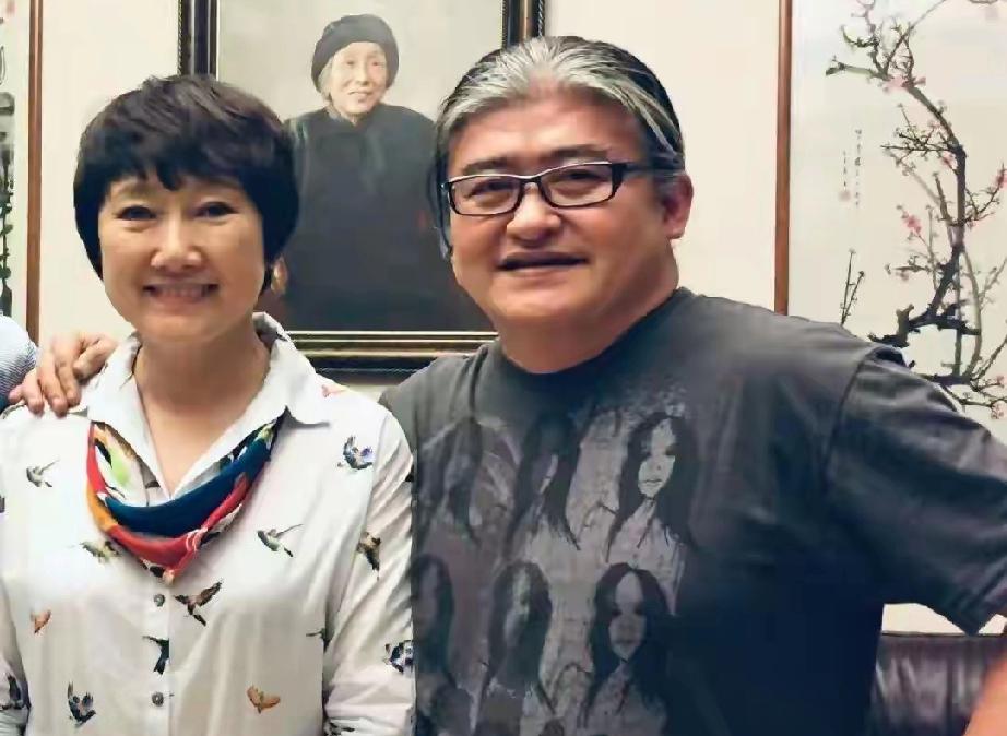 刘欢离世，成方圆一段克制追忆刷屏！撕掉“王刚前妻”标签刘欢离世，老