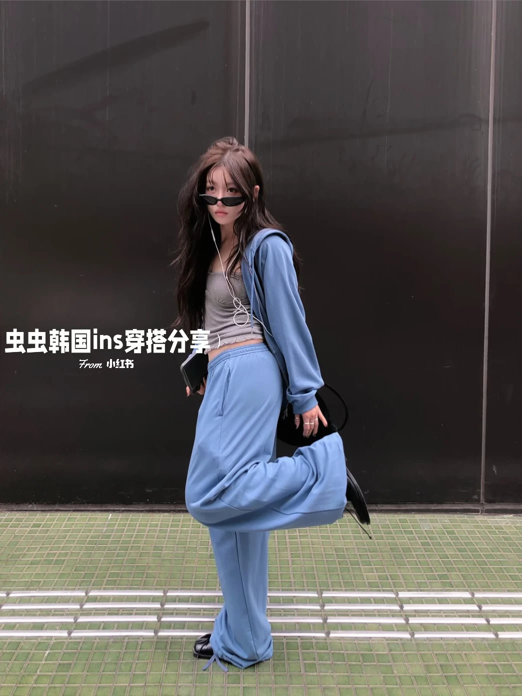 这套怎么穿都绝了！设计师款蓝色套装韩国