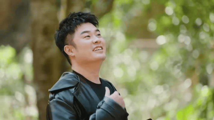 马頔叫陈赫爸爸马頔叫陈赫爸爸的瞬间，综艺效果直接拉满，陈赫的开心完全写在脸上，从