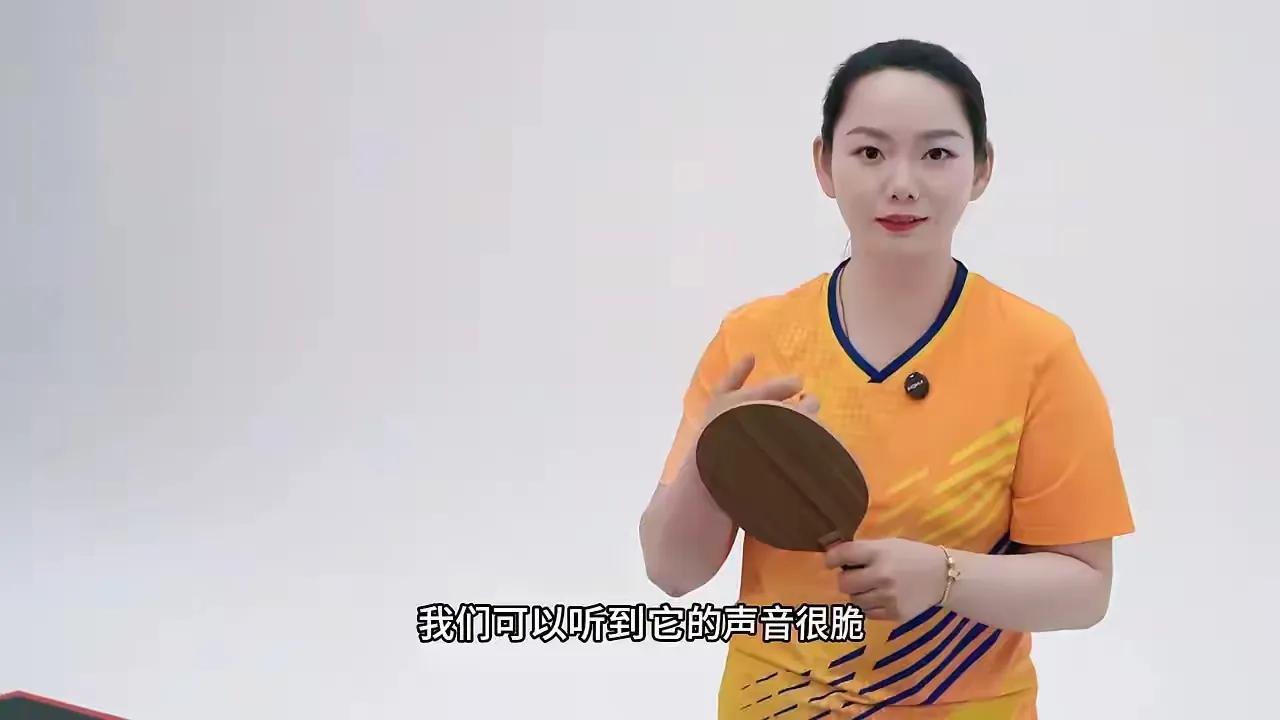 这是佳佳吗？化妆了好漂亮第一眼我还真没认出来莎莎的好姐妹[赞]